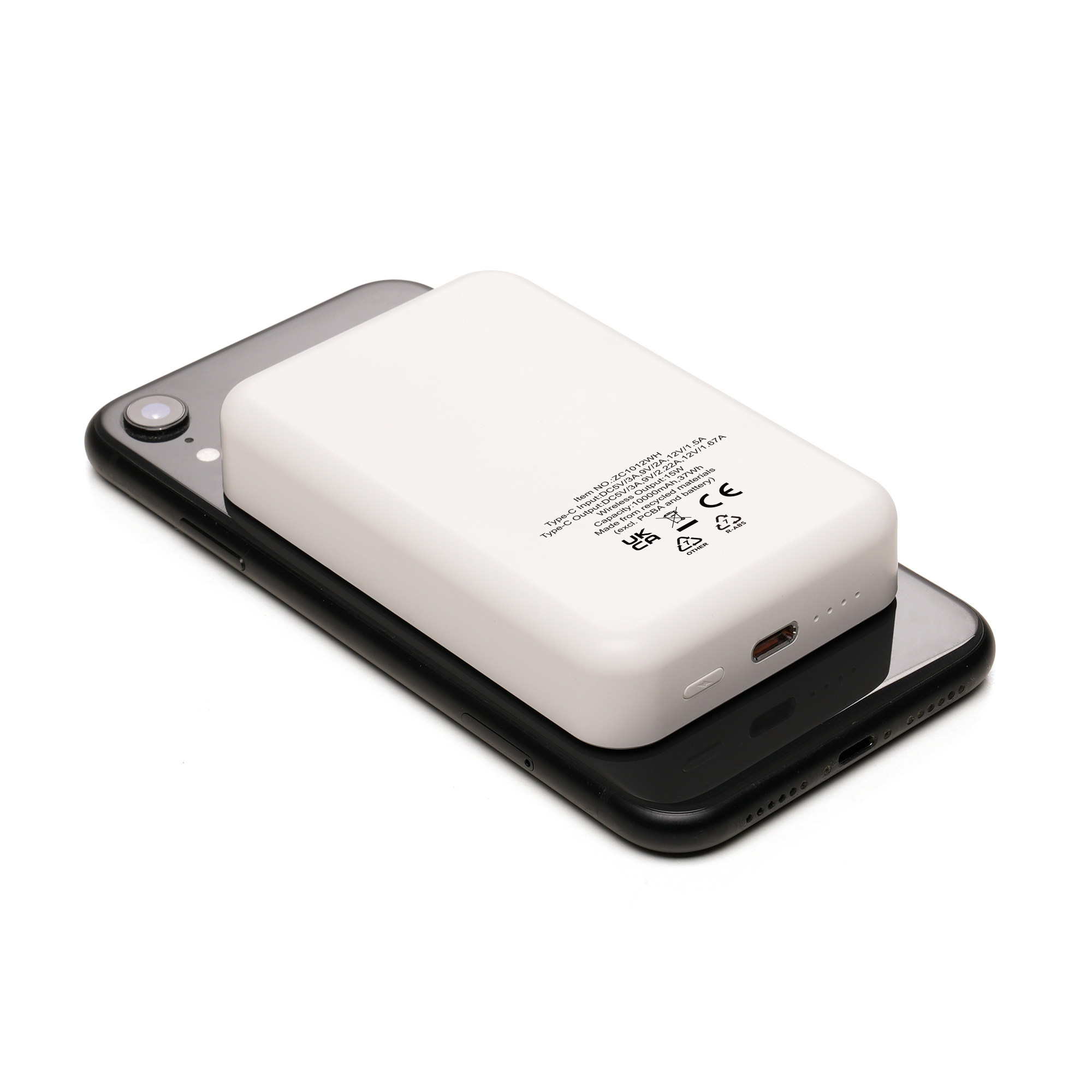Picture of NOVA Wireless 10000mAh Magnetic Fast Charge Power Bank