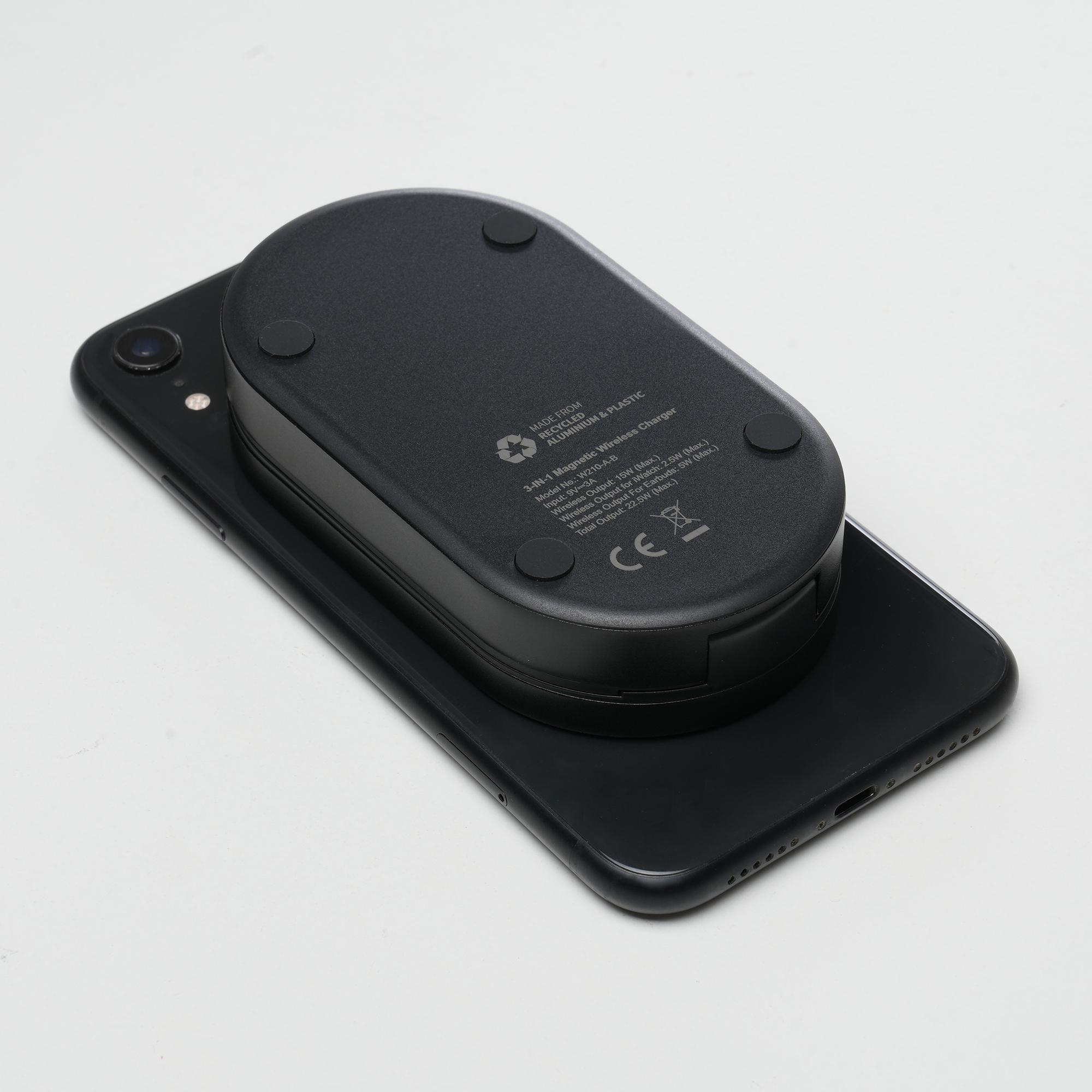 Picture of NOVA 22.5W 3-in-1 Magnetic Desk Charger